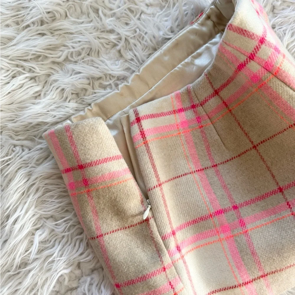 NWT GAP Kids Pink and Cream Wool Blend Shorts